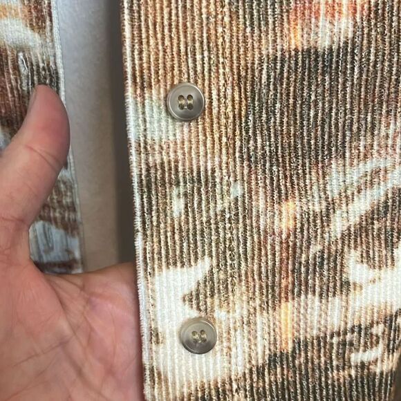 Gilded Intent Landscape Corduroy Shirt, size SMALL - Picture 4 of 12